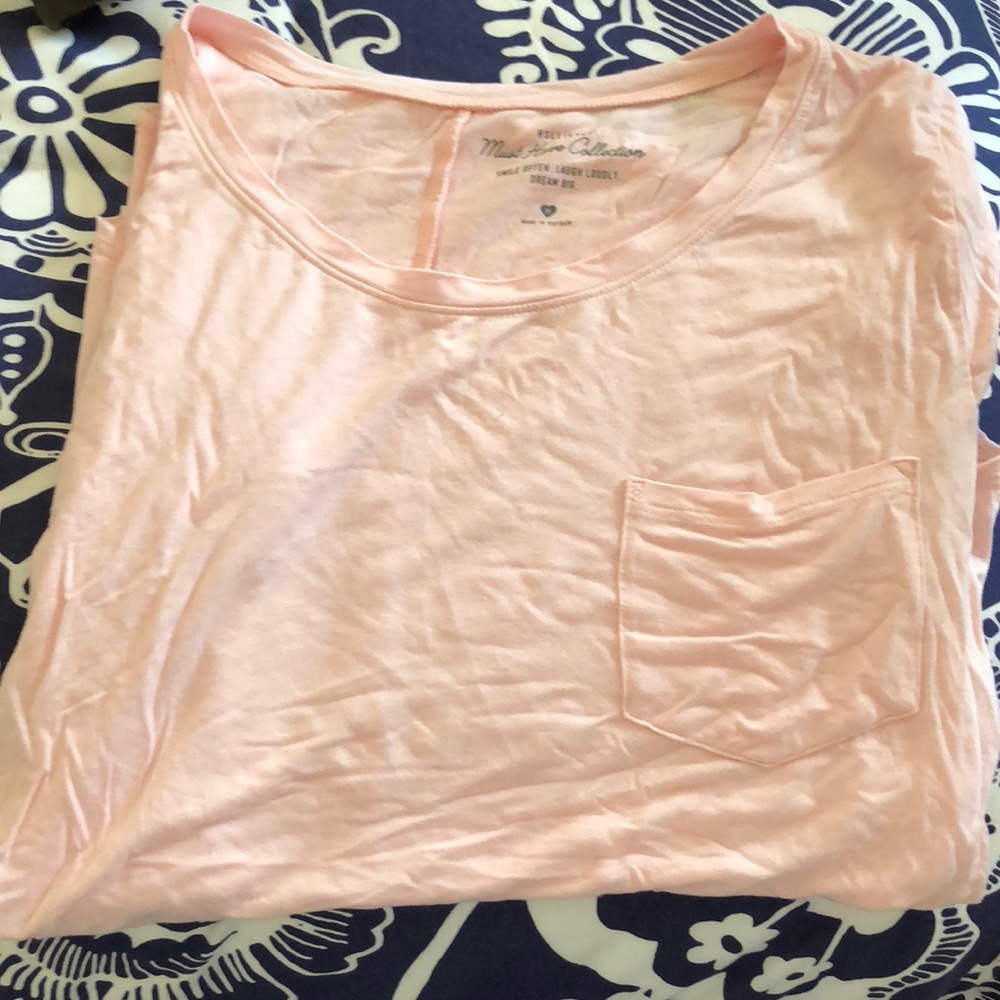 hollister shirt